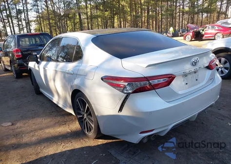 2018 Toyota Camry Xse из США, поврежденный, VIN 4T1B61HK3JU137474